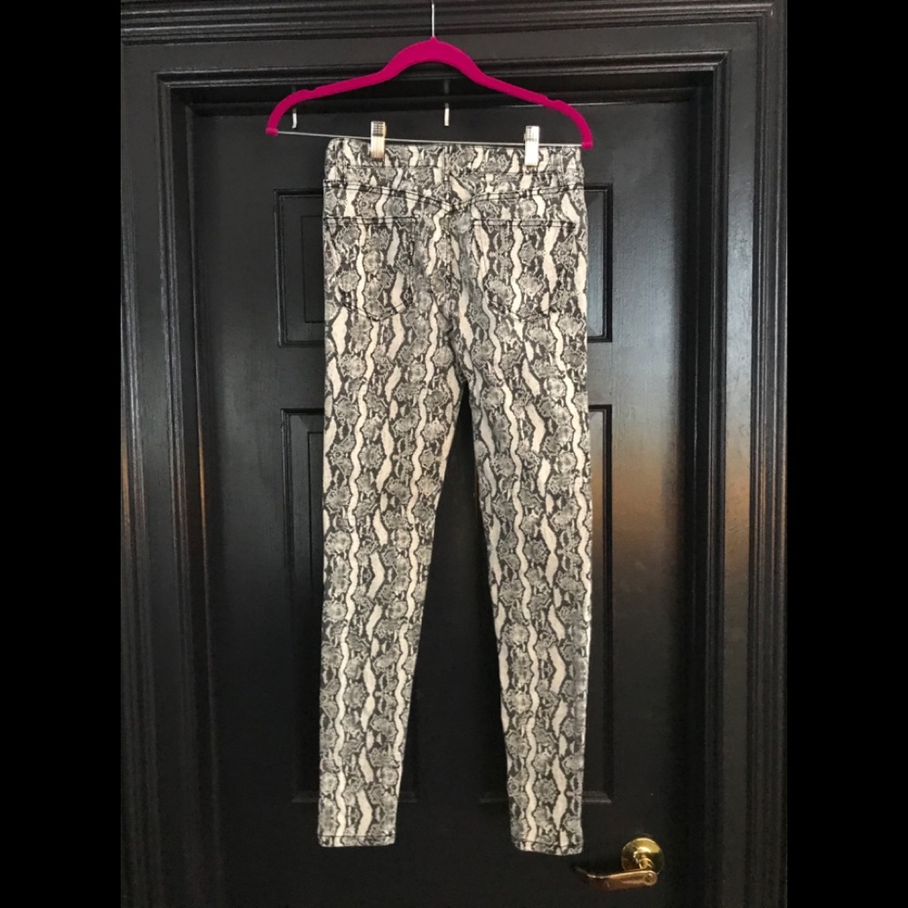 Wild Fable Skinny Jean Animal Print Sz 0 PERFECT